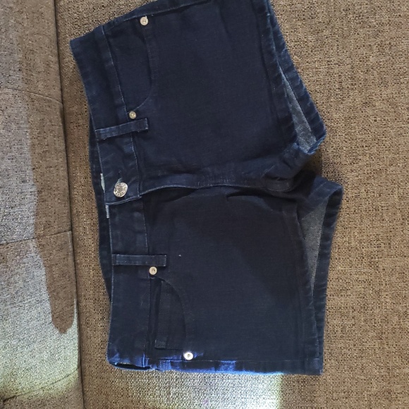Guess womens denim shorts size 31 - Picture 3 of 12